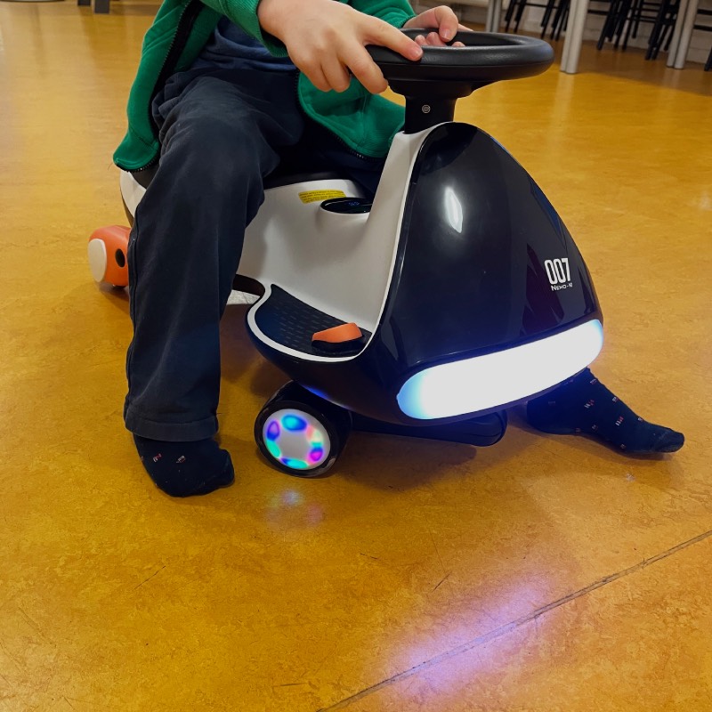 Elektrisches Kinderauto: "N7 Ultra" von FanttikRide im Review von FanttikRide ©https://dadslife.at