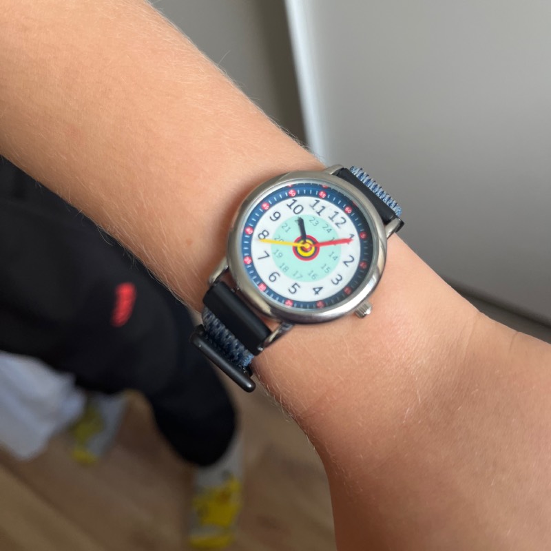 Kinder-Armbanduhr: "Anio 3" von Anio im Review von Anio ©https://dadslife.at