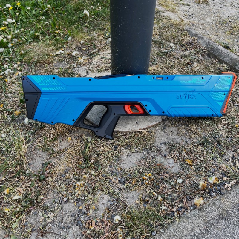 Elektrische Wasserpistole: "SpyraFour" von Spyra im Review von Spyra ©https://dadslife.at
