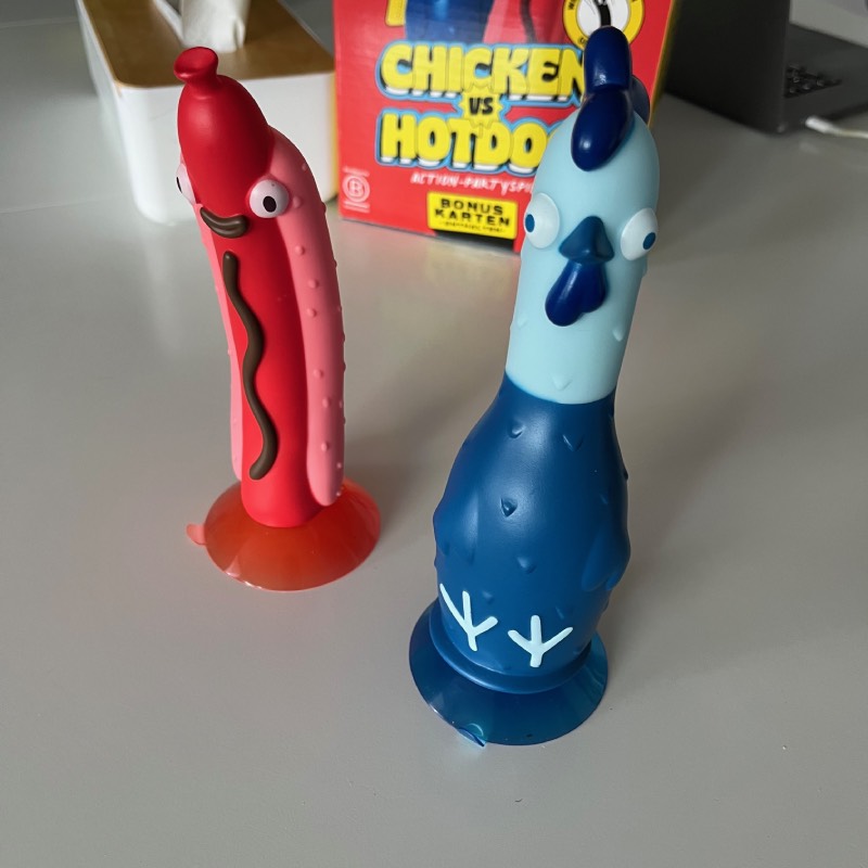 Partyspiel: "Chicken vs Hotdog" von Big Potato Games im Review von Big Potato Games ©https://dadslife.at