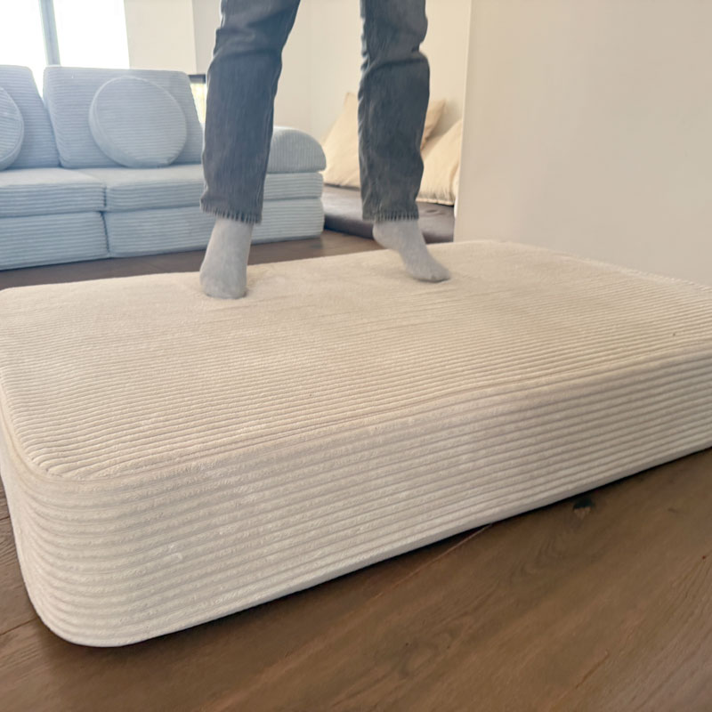 Hüpfpolster: "für Kinder" von Linodino im Review von Linodino ©https://dadslife.at