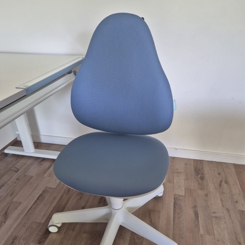 Kinder-Schreibtischstuhl: "Jooki" von Paidi im Review von Paidi ©https://dadslife.at