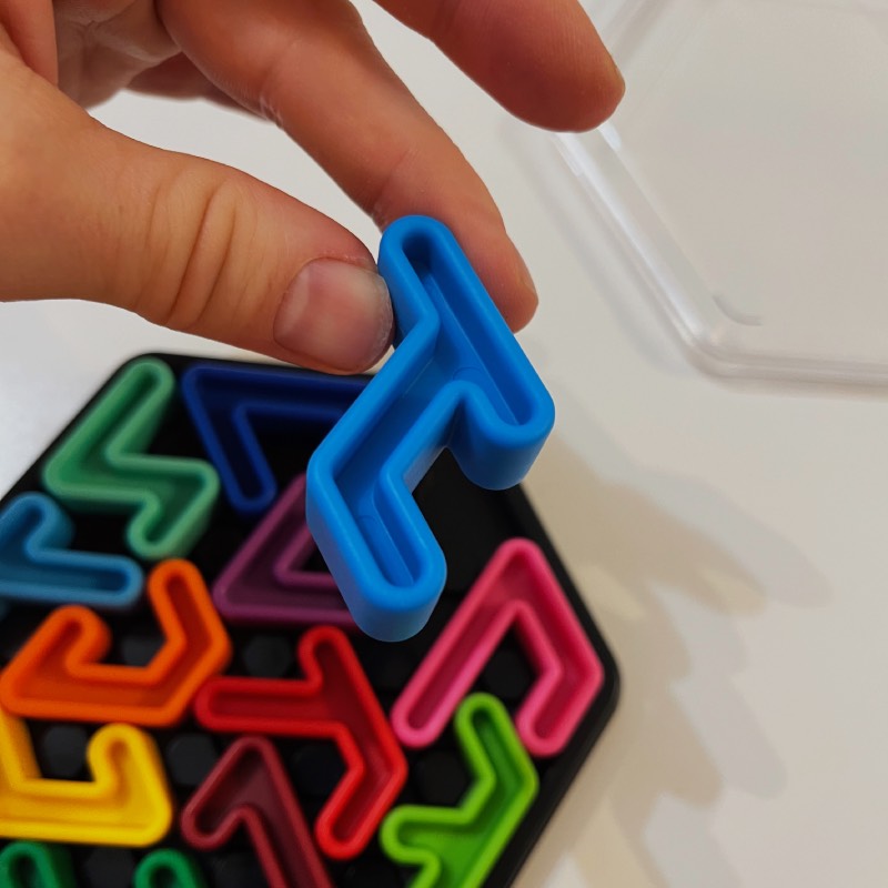 Logikspiel: "IQ Hexagon" von SmartGames im Review von SmartGames ©https://dadslife.at