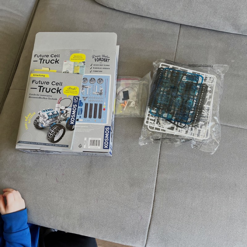 Experimentierkasten: "Future Cell Truck" von KOSMOS im Review von KOSMOS ©https://dadslife.at