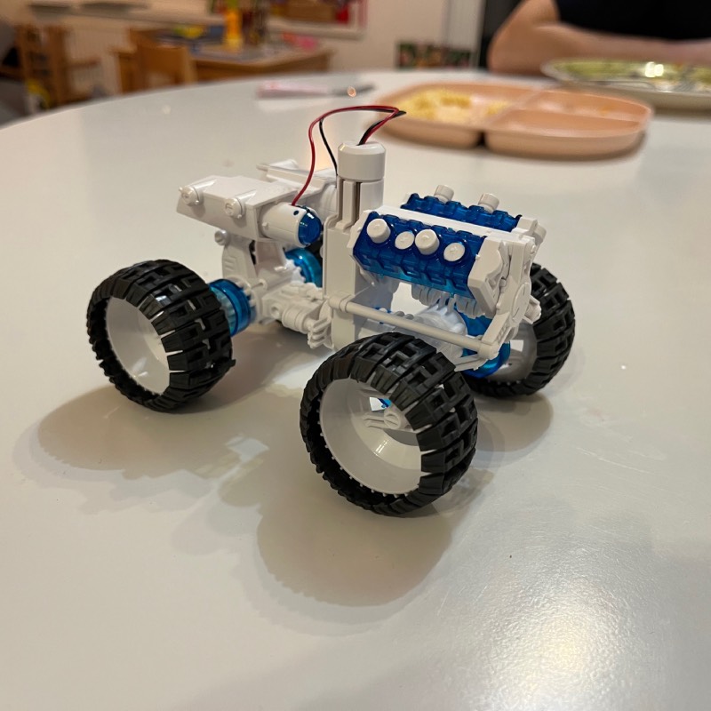 Experimentierkasten: "Future Cell Truck" von KOSMOS im Review von KOSMOS ©https://dadslife.at