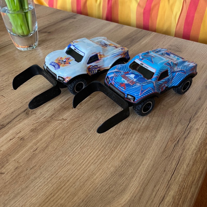 Ferngesteuertes Auto-Set: "Football League" von Revell Control im Review von Revell Control ©https://dadslife.at