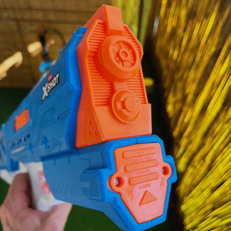 Wasserpistole: "X-Shot Hydra Pulse" von Zuru im Review von Zuru ©https://dadslife.at