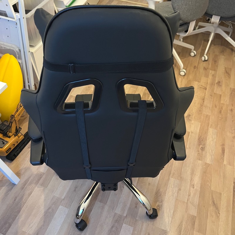 Gaming-Stuhl von Yaheetech ©https://dadslife.at