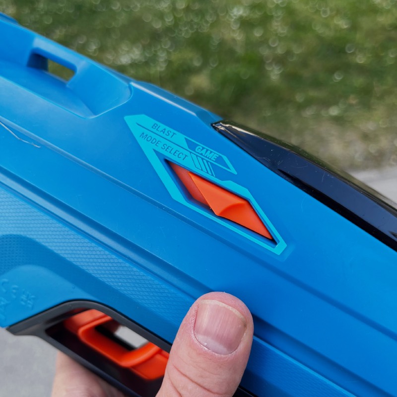 Elektrische Wasserpistole: "SpyraFour" von Spyra im Review von Spyra ©https://dadslife.at