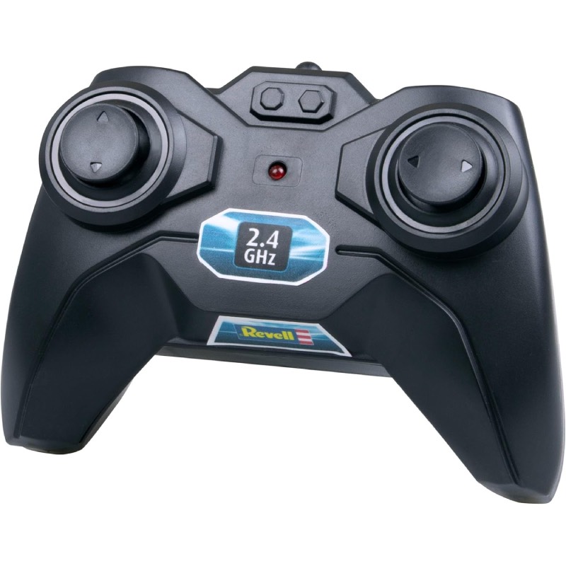Ferngesteuertes Auto-Set: "Football League" von Revell Control im Review von Revell Control