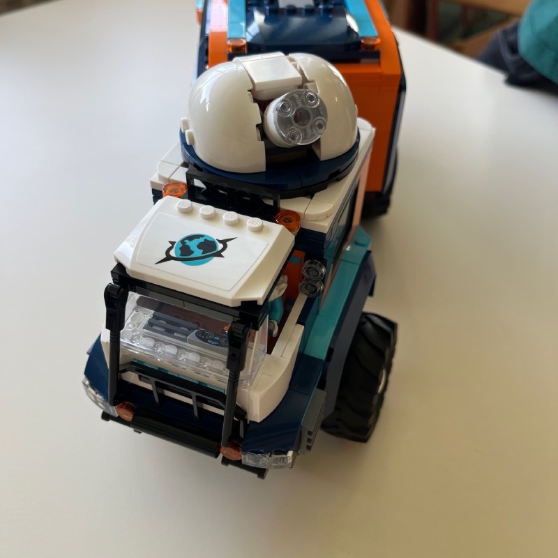 Bau- und Spielset: "Arktis-Truck mit Labor (60471)" von LEGO im Review von LEGO ©https://dadslife.at