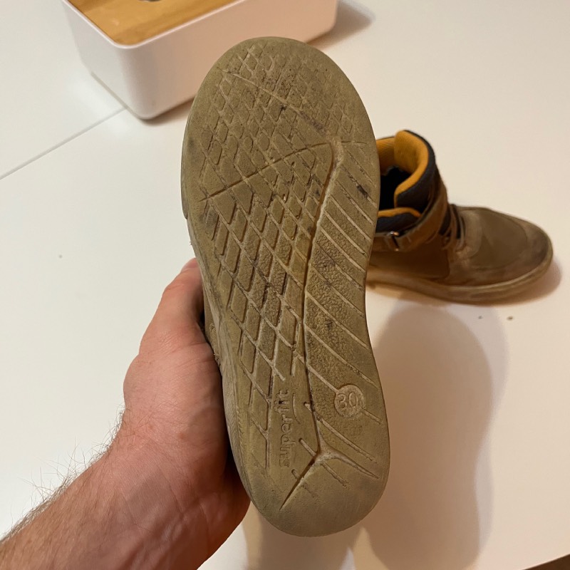 Kinderschuhe: "Maverick" von superfit im Review von superfit ©https://dadslife.at