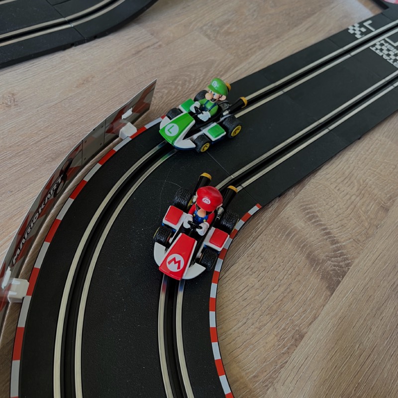 Rennbahn-Set "Carrera GO!!! Mario Kart" von Carrera ©https://dadslife.at