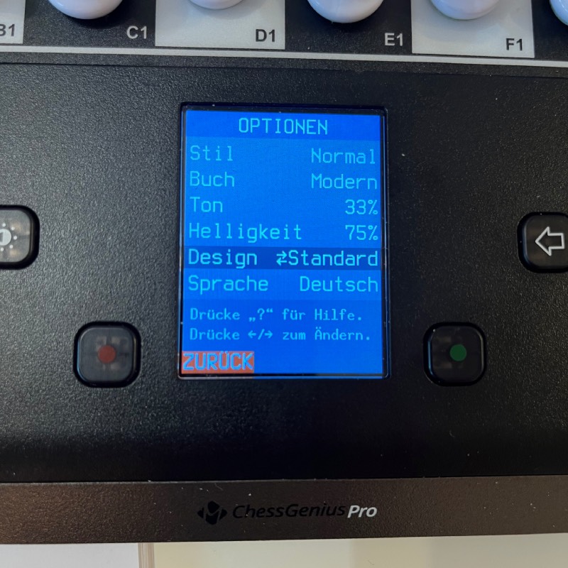 Schachcomputer: "ChessGenius Pro" von Millennium im Review von Millennium ©https://dadslife.at