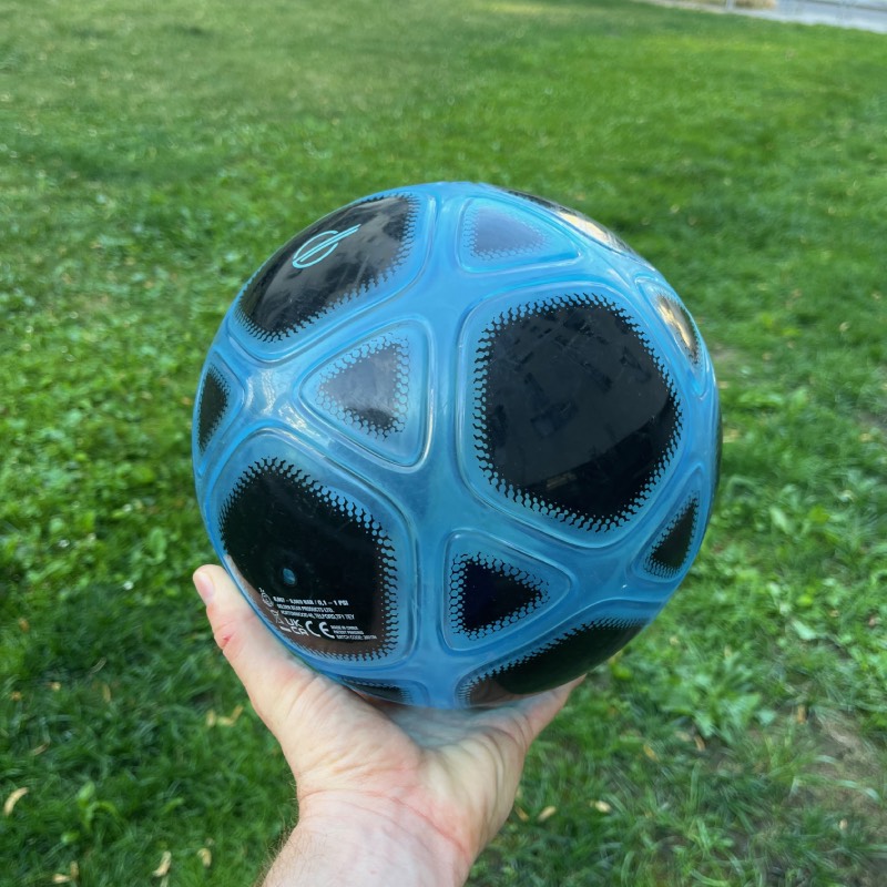 Smarter Fußball: "Counter Ball" von Strikesphere im Review von Strikesphere