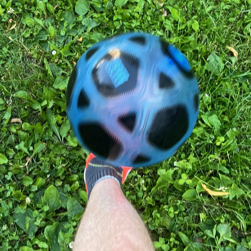 Smarter Fußball: "Counter Ball" von Strikesphere im Review von Strikesphere ©https://dadslife.at