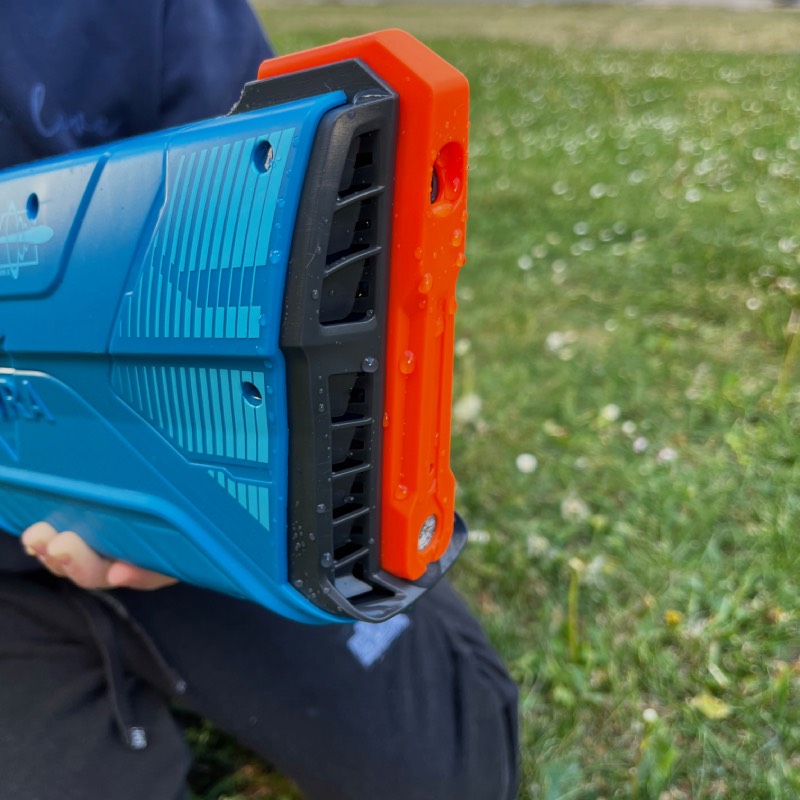 Elektrische Wasserpistole: "SpyraFour" von Spyra im Review von Spyra ©https://dadslife.at
